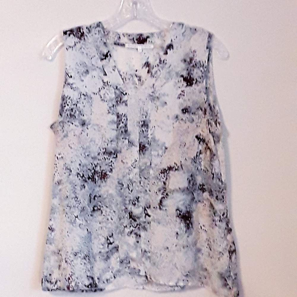 Violet & Claire Women's Sleeveless Blouse Medium